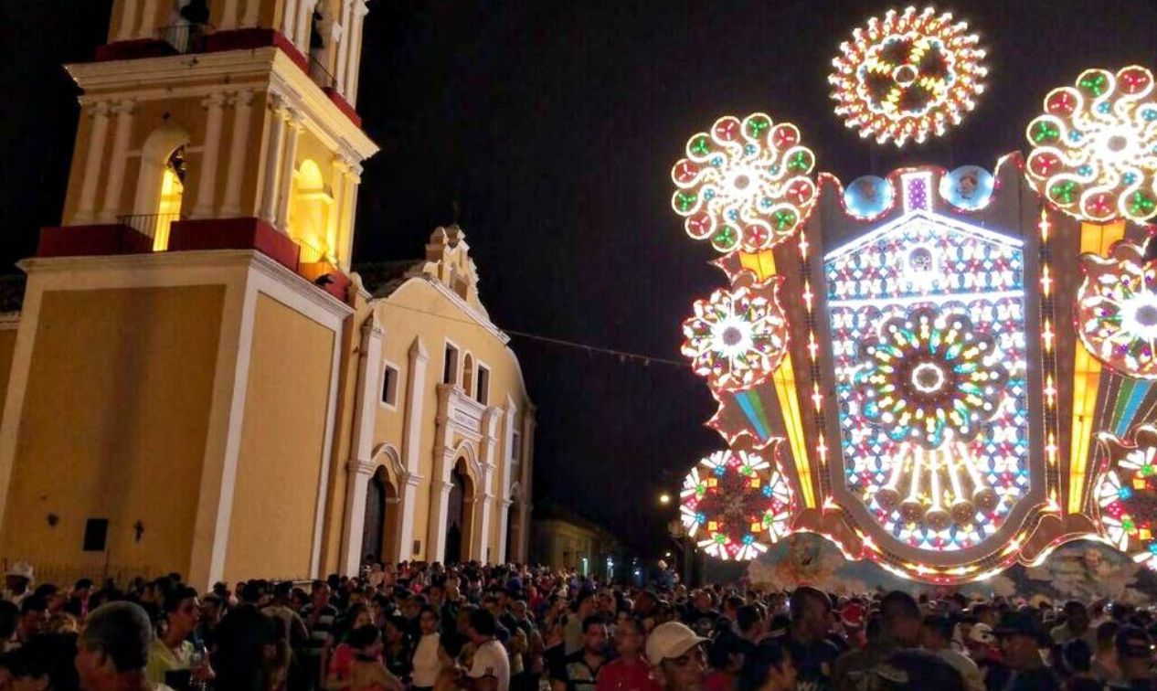 Parrandas de Remedios en Cuba