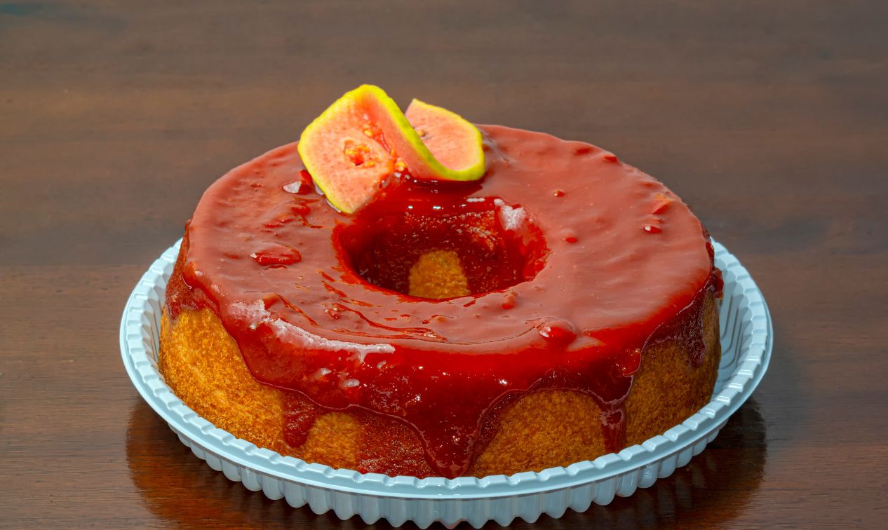 Dulces tradicionales de Cuba. Pastel de Guayaba.